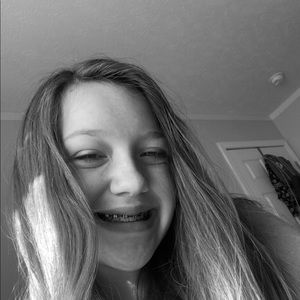 Meet your Posher, Lizzy